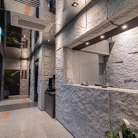 Zam101 Hotel Gimhae Extérieur photo