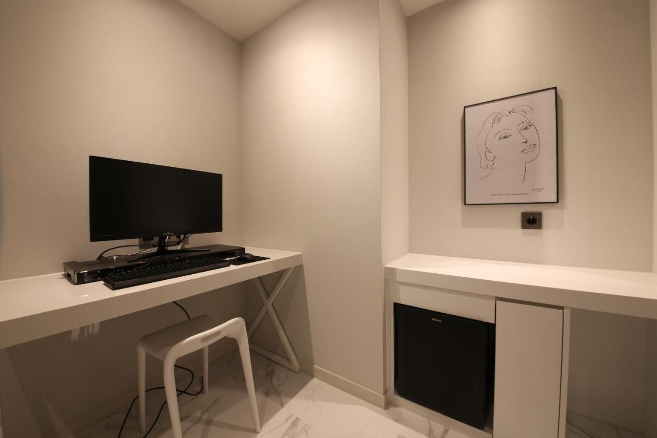 Zam101 Hotel Gimhae Extérieur photo
