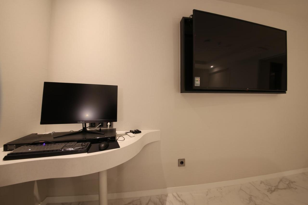 Zam101 Hotel Gimhae Extérieur photo
