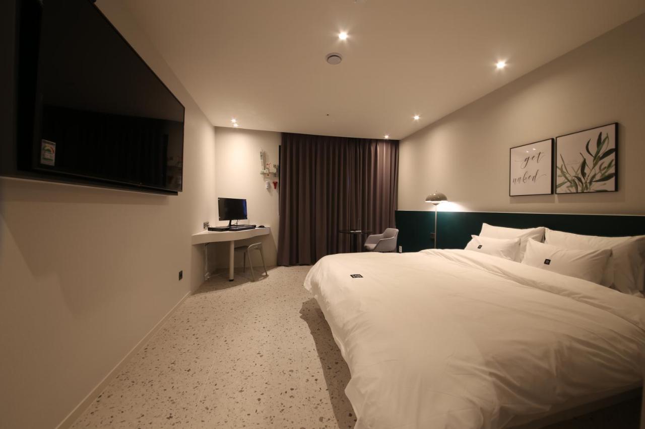 Zam101 Hotel Gimhae Extérieur photo